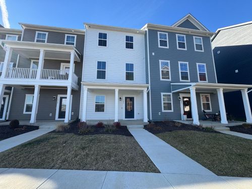 183 Broad St, Daleville, VA, 24083-1129 | Card Image