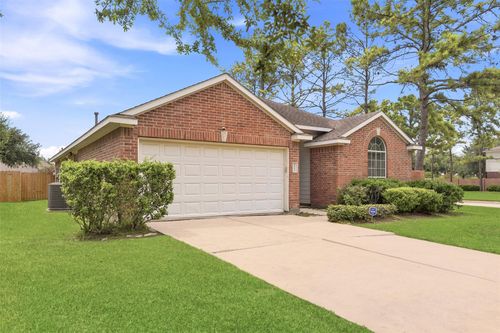 2002 Roaring Springs Dr, Pearland, TX, 77584-6768 | Card Image