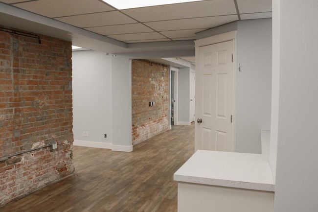 1002 3 Ave S, Home with 0 bedrooms, 0 bathrooms and 2 parking in Lethbridge AB | Image 11