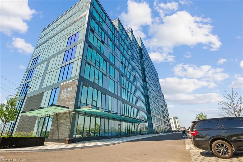 Commercial Sale in Etobicoke 5