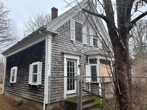 202 Route 28, West Harwich, MA, 02671-1220 | Card Image