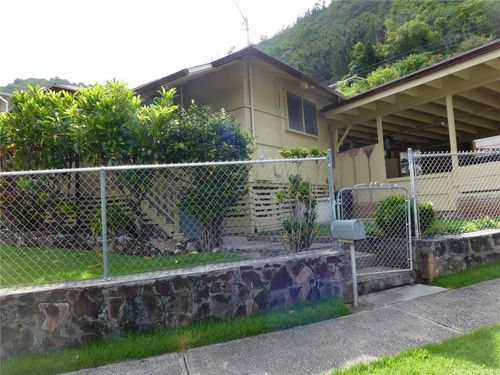 2409 Waiomao Rd, Honolulu, HI, 96816-3448 | Card Image