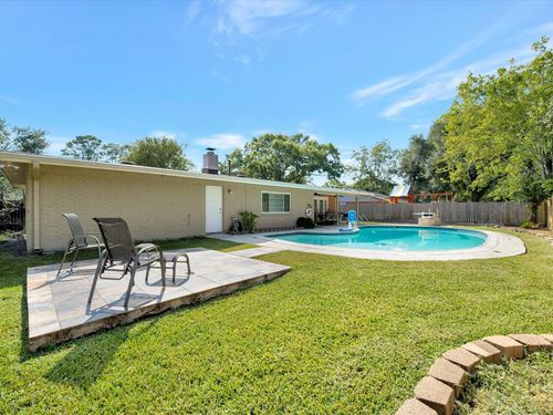 1615 Redway Ln, Houston, TX, 77062-5414 | Card Image