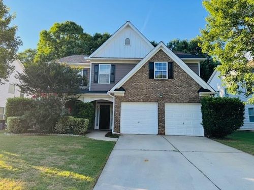 112 Lakeshore Pkwy, Newnan, GA, 30263-2285 | Card Image