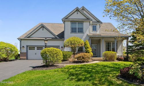 4 Camden Court, Halfmoon, NY, 12118 | Card Image
