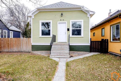 615 14 St S, Lethbridge, AB, T1J2Y2 | Card Image