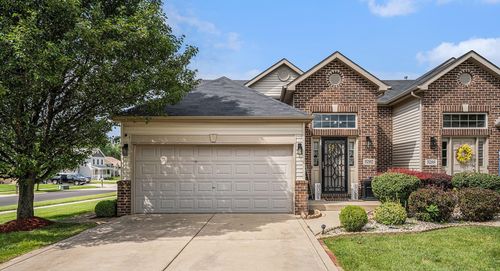 3792 W 70th Ln, Merrillville, IN, 46410-3395 | Card Image