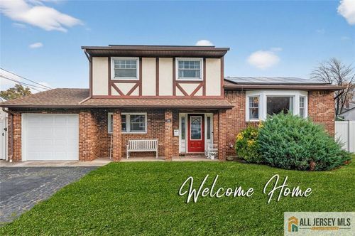 244 Rosewood Ln, Port Reading, NJ, 07064-1243 | Card Image