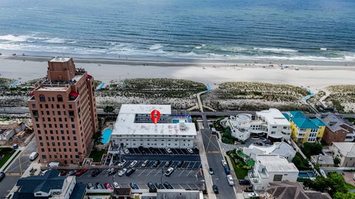 206-111 S Dudley Ave, Ventnor City, NJ, 08406 | Card Image