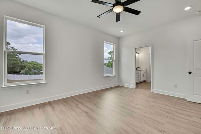 9739 Loretto St, House other with 4 bedrooms, 3 bathrooms and null parking in SPRING HILL FL | Image 18