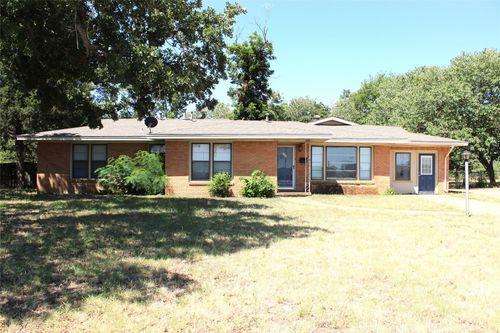 860 N Harbin Dr, Stephenville, TX, 76401-2821 | Card Image
