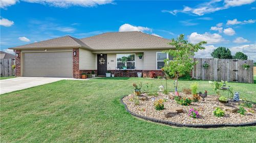196 Stinson St, Elkins, AR, 72727-7051 | Card Image