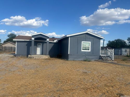3888 Cross Creek Dr, Eagle Pass, TX, 78852-3628 | Card Image