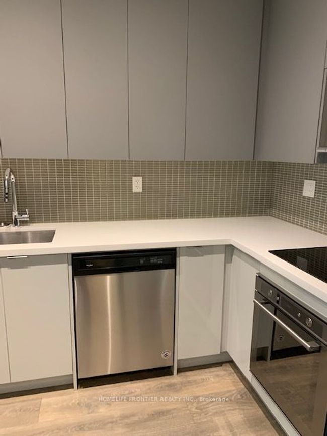 2104 - 2916 Highway 7 Road, Condo with 2 bedrooms, 2 bathrooms and null parking in Vaughan ON | Image 14