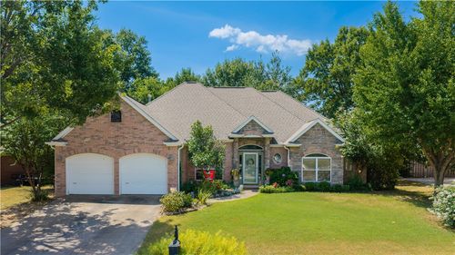 4437 W Castlebury Ln, Fayetteville, AR, 72704-6606 | Card Image