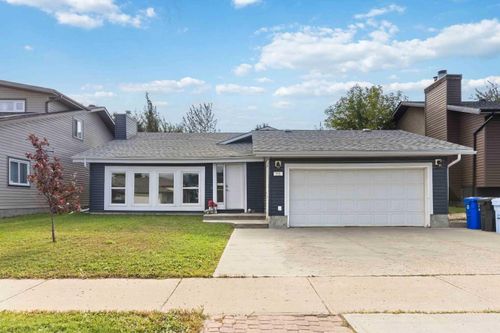 188 Blanchett Rd, Fort Mcmurray, AB, T9K2H2 | Card Image