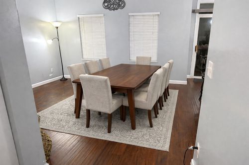 689 Shannon Dr, Romeoville, IL, 60446-5266 | Card Image