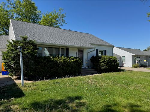 809 30th St Ne, Cedar Rapids, IA, 52402-4130 | Card Image