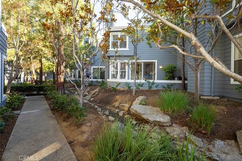 154 Woodburne, Newport Beach, CA, 92660-4250 | Card Image