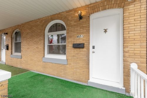 601 S Main St, Phillipsburg, NJ, 08865-3117 | Card Image