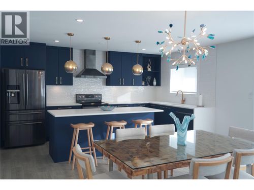 9 Quail Pl, Osoyoos, BC, V0H1V1 | Card Image