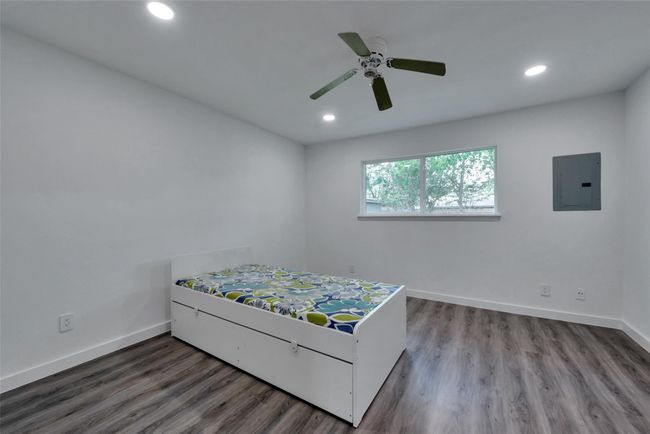 1906 Night Star Ln, House other with 4 bedrooms, 2 bathrooms and 2 parking in Houston TX | Image 16