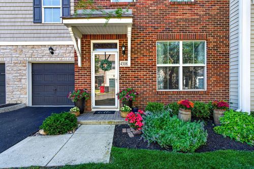 25-4308 Sunninghill Drive, Grove City, OH, 43123 | Card Image