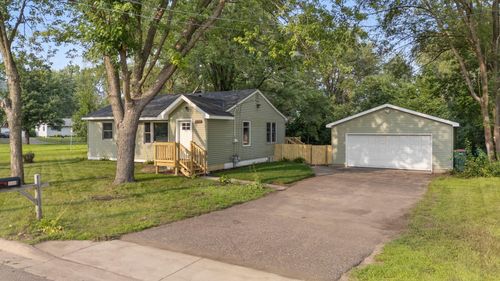 8433 E River Rd Nw, Coon Rapids, MN, 55433-6008 | Card Image