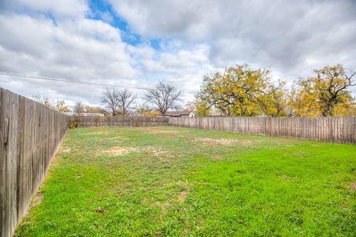 258 E 23rd St, San Angelo, TX, 76903-2604 | Card Image