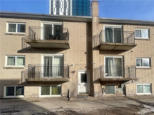 5-303 King St N, Waterloo, ON, N2J2Z1 | Card Image