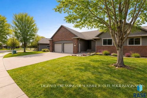 7209 W Stoney Creek St, Sioux Falls, SD, 57106-4628 | Card Image