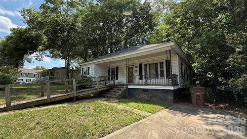 416 Martin St, Shelby, NC, 28150-5734 | Card Image