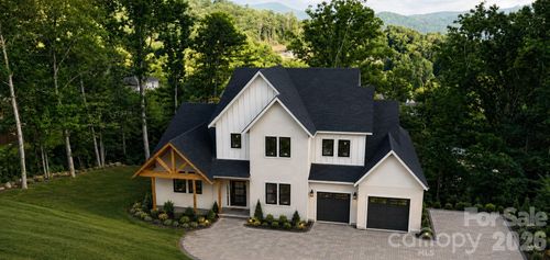 77 Camsyn Dr, Weaverville, NC, 28787-8818 | Card Image