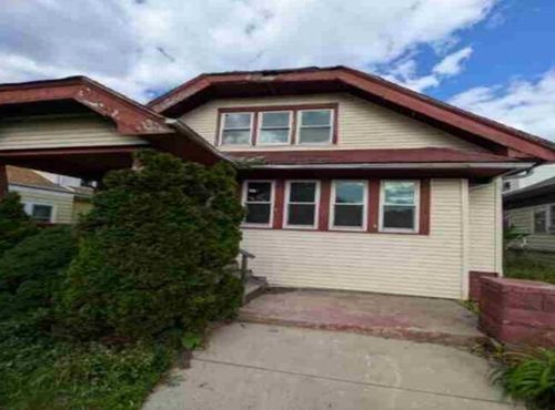 3866 N 25th Street, Milwaukee, WI, 53206 | Card Image