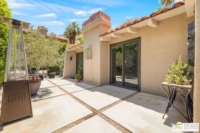 3708 E Bogert Trl, Condo with 2 bedrooms, 3 bathrooms and 2 parking in Palm Springs CA | Image 21