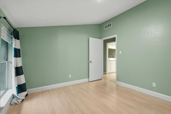 APT-2136 - 12824 Midway Rd, Condo with 2 bedrooms, 2 bathrooms and null parking in Dallas TX | Image 20