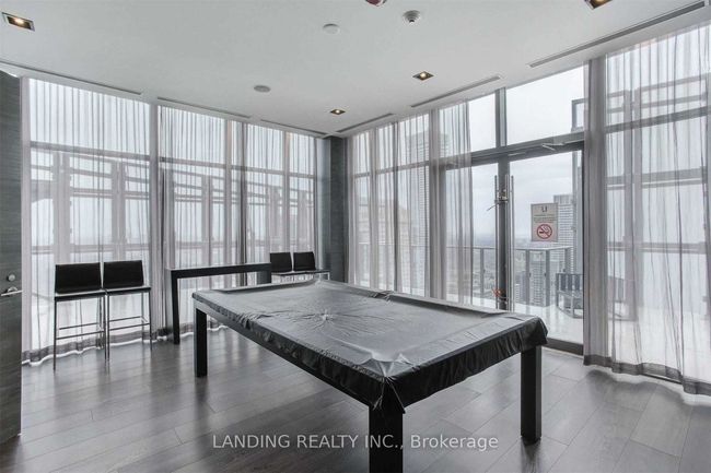 2608 - 65 St Mary St, Condo with 2 bedrooms, 1 bathrooms and null parking in Toronto ON | Image 6