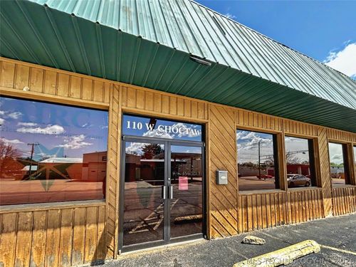 110 W Choctaw St, Tahlequah, OK, 74464-3800 | Card Image