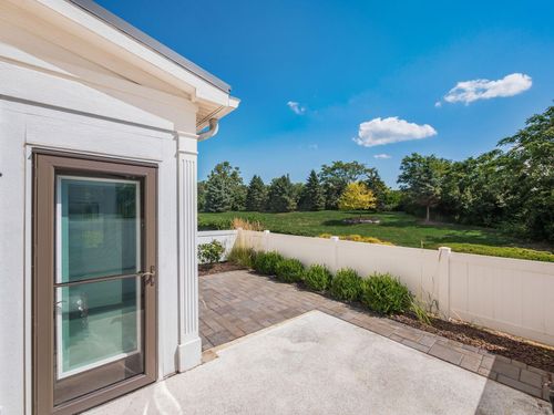 2738 Scioto Station Dr, Columbus, OH, 43204-3696 | Card Image