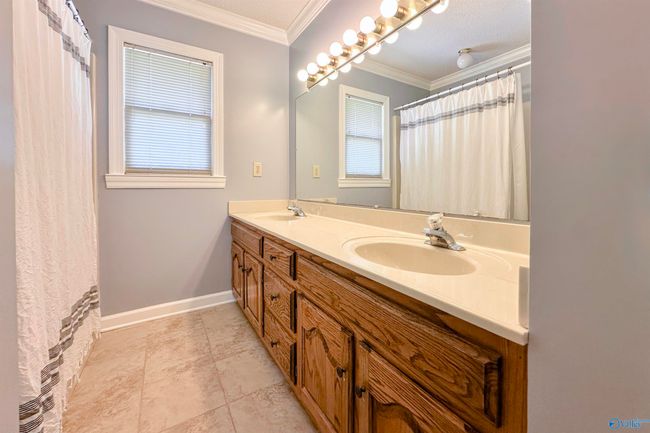 2108 Chapel Hill Rd Sw, House other with 4 bedrooms, 3 bathrooms and null parking in Decatur AL | Image 35