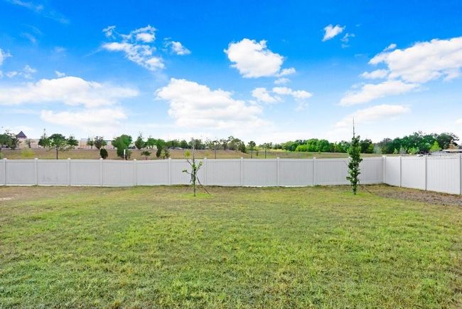7929 Sail Clover Ln, House other with 3 bedrooms, 2 bathrooms and null parking in ZEPHYRHILLS FL | Image 22