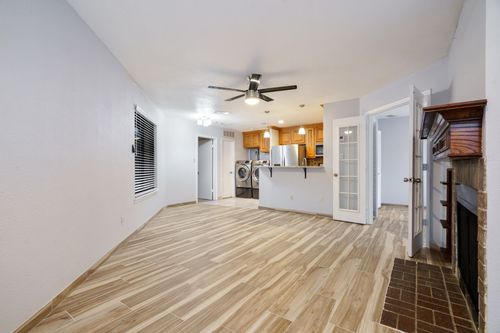 apt-b107-2310 Balsam Dr, Arlington, TX, 76006-5933 | Card Image