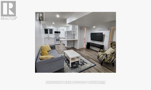 78 Ben Sinclair Ave, East Gwillimbury, ON, L9N0S2 | Card Image