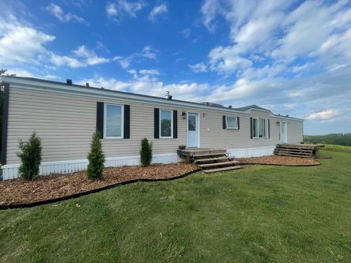 480073 822 Highway, Rural Wetaskiwin No. 10, County of, AB, T0B3M3 | Card Image