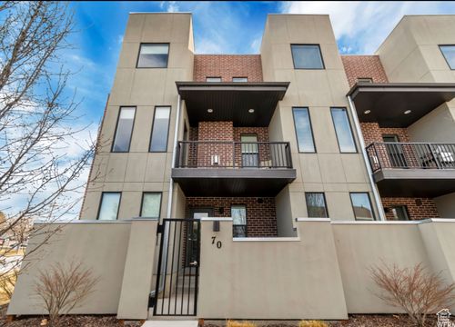 70 E North Towne Ln, North Salt Lake, UT, 84054-2507 | Card Image