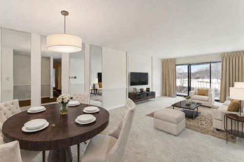 apt-216-101 Old Oak Dr, Buffalo Grove, IL, 60089-3639 | Card Image