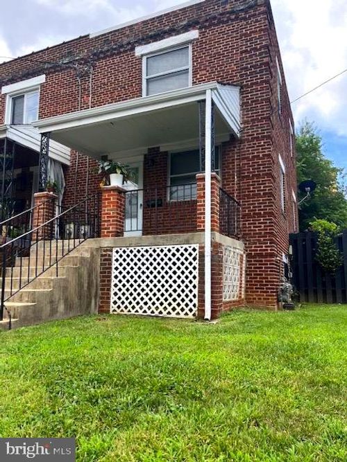 301 Atlantic St Se, WASHINGTON, DC, 20032-3013 | Card Image