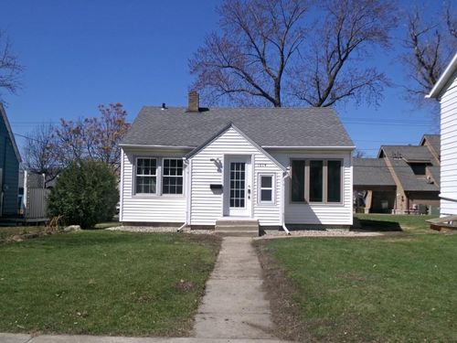 1014 Hawthorne St, Alexandria, MN, 56308-2550 | Card Image