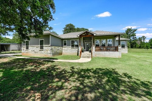 141 N Buckhorn Dr, Bastrop, TX, 78602-5654 | Card Image