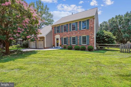 5427 Rilian Ct, Burke, VA, 22015-2171 | Card Image